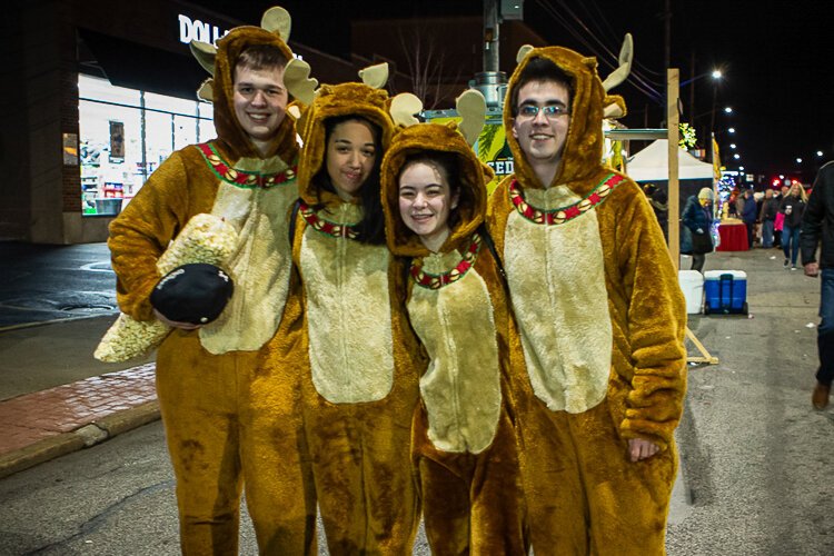 light up lakewood 2019-115.jpg